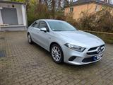 Mercedes-Benz A 250 e Lim MBUX Garantie 8-Fach