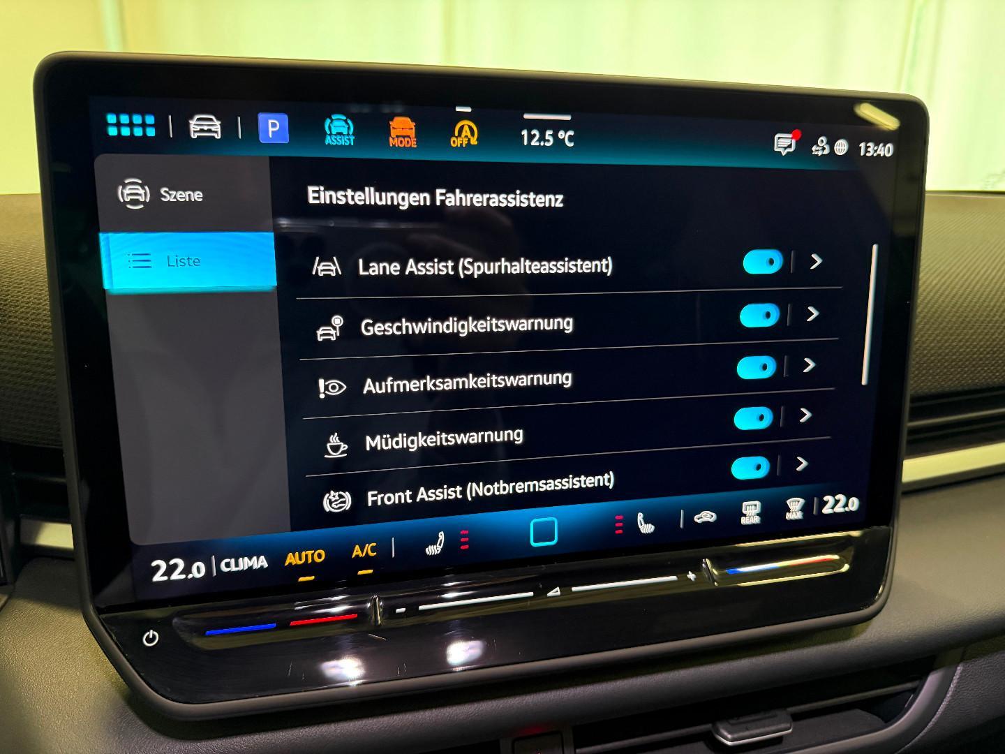 Volkswagen T-Roc 1.5 eTSI DSG R-Line ACC KAMERA KEYLESS, миниатюра 18