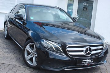 Mercedes E 220 - 2