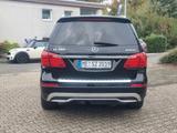Mercedes-Benz GL 350 BlueTEC 4MATIC+Standheizung+Massage+Pano - Mercedes-Benz GL 350: 4matic