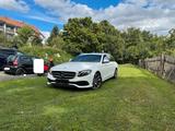Mercedes-Benz E 220 d T Automatik.  7-Sitzer.  Vollleder - Mercedes-Benz E-Klasse: Taxi