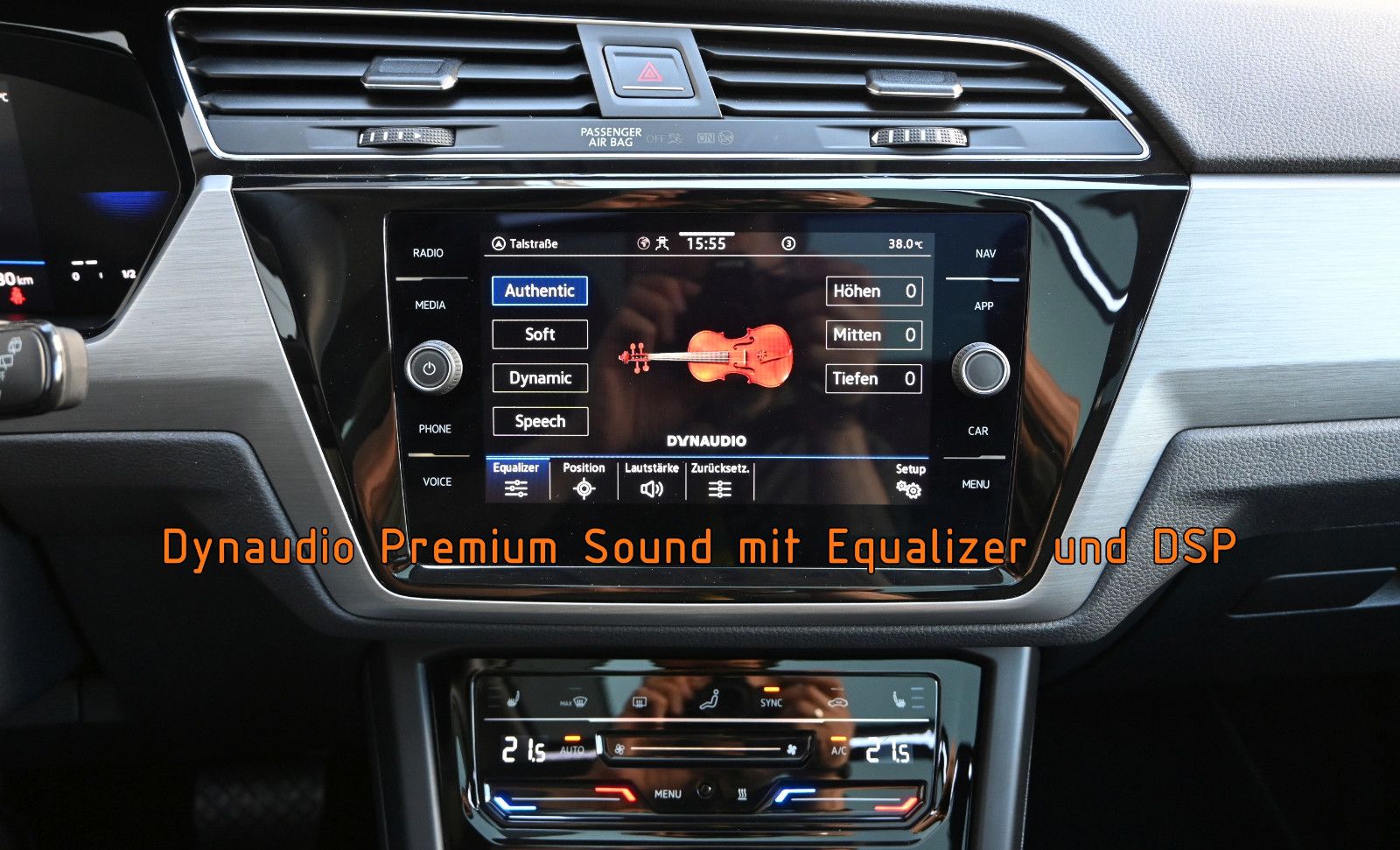Fahrzeugabbildung Volkswagen Touran 1.5 TSI DSG °ACC°AHK°PANO°STHZ°DYNAUDIO°