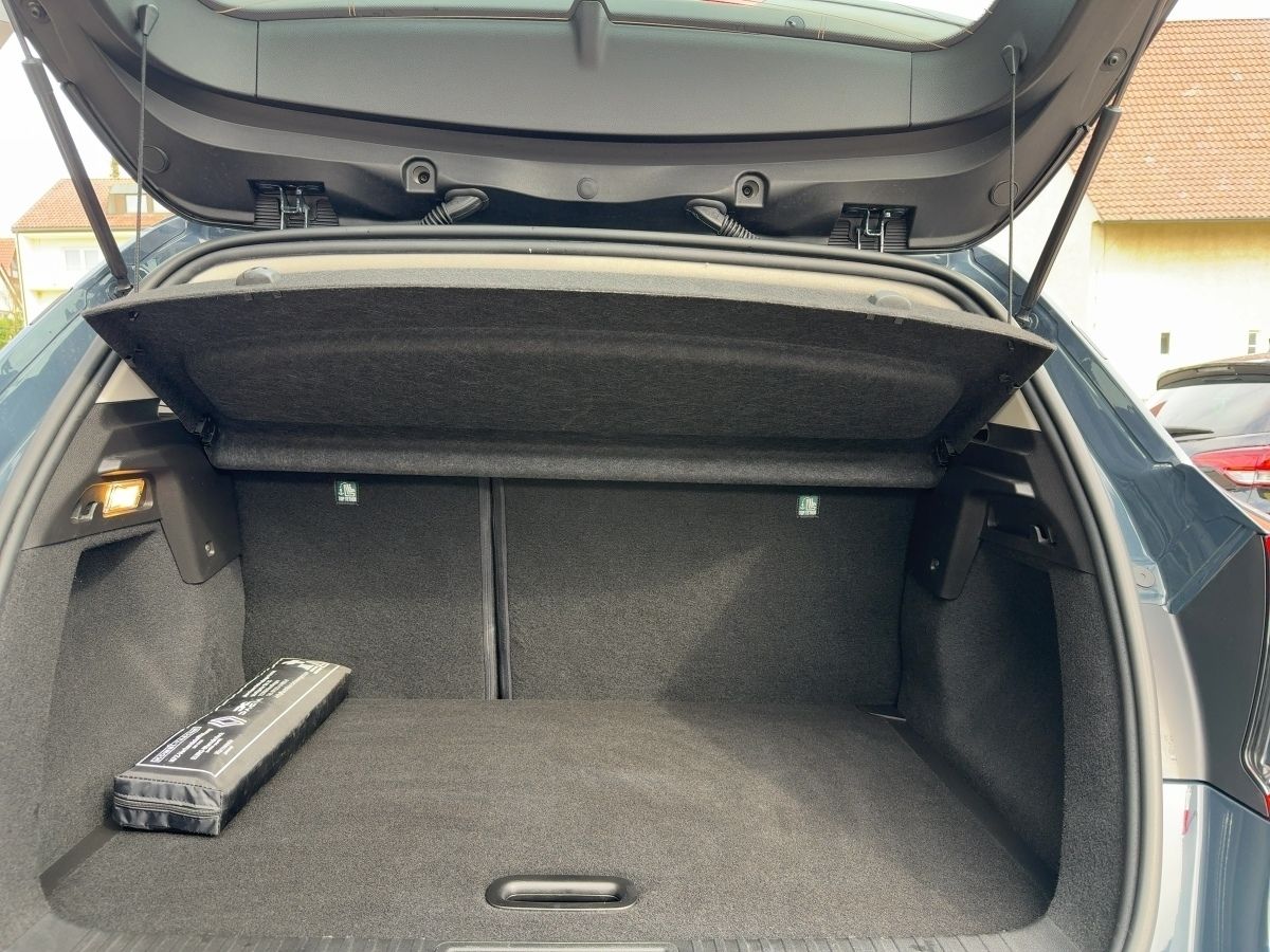 Fahrzeugabbildung Renault Captur ZEN TCe 140 EDC EPH SHZ Kamera