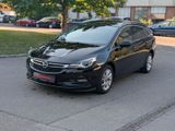 Opel Astra 1.4/Standheizung/El.Heckklappe/Keyless - Opel Astra: Schwarz, Kombi