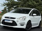 Ford S-Max Titanium-S *Automatik*Bi-Xenon*Pano*2.Hand - Ford S-Max mit Diesel-Antrieb: Kombi, Automatik