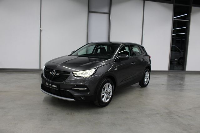 Vorschaubild von:        Opel
                    Grandland X 1.5 CDTi Elegance LED SHZ Kamera PTS
      