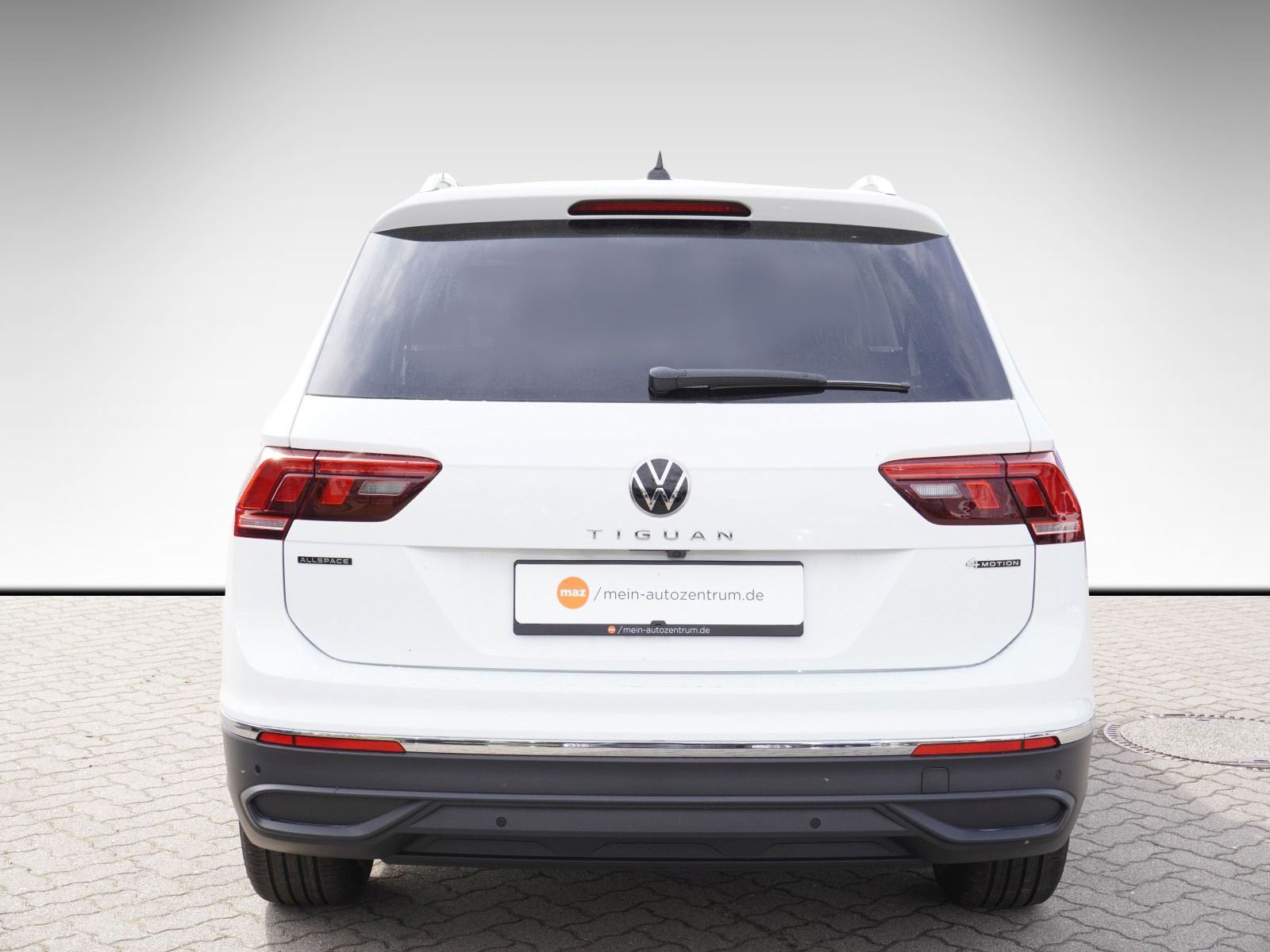 Fahrzeugabbildung Volkswagen Tiguan Allspace MOVE 2,0 l TDI SCR 4MOTION 110 k