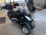 Piaggio MP3 300 LT Touring - PIAGGIO ROLLER 300