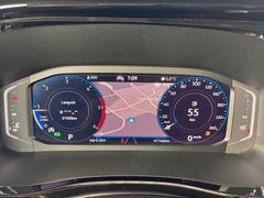 Fahrzeugabbildung Volkswagen T6.1 Multivan Gen. Six 150 PS DSG - VOLL*elek.Tü