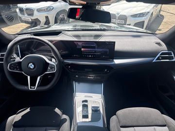 BMW 320d xDrive Touring M Sportpaket Head-Up HiFi