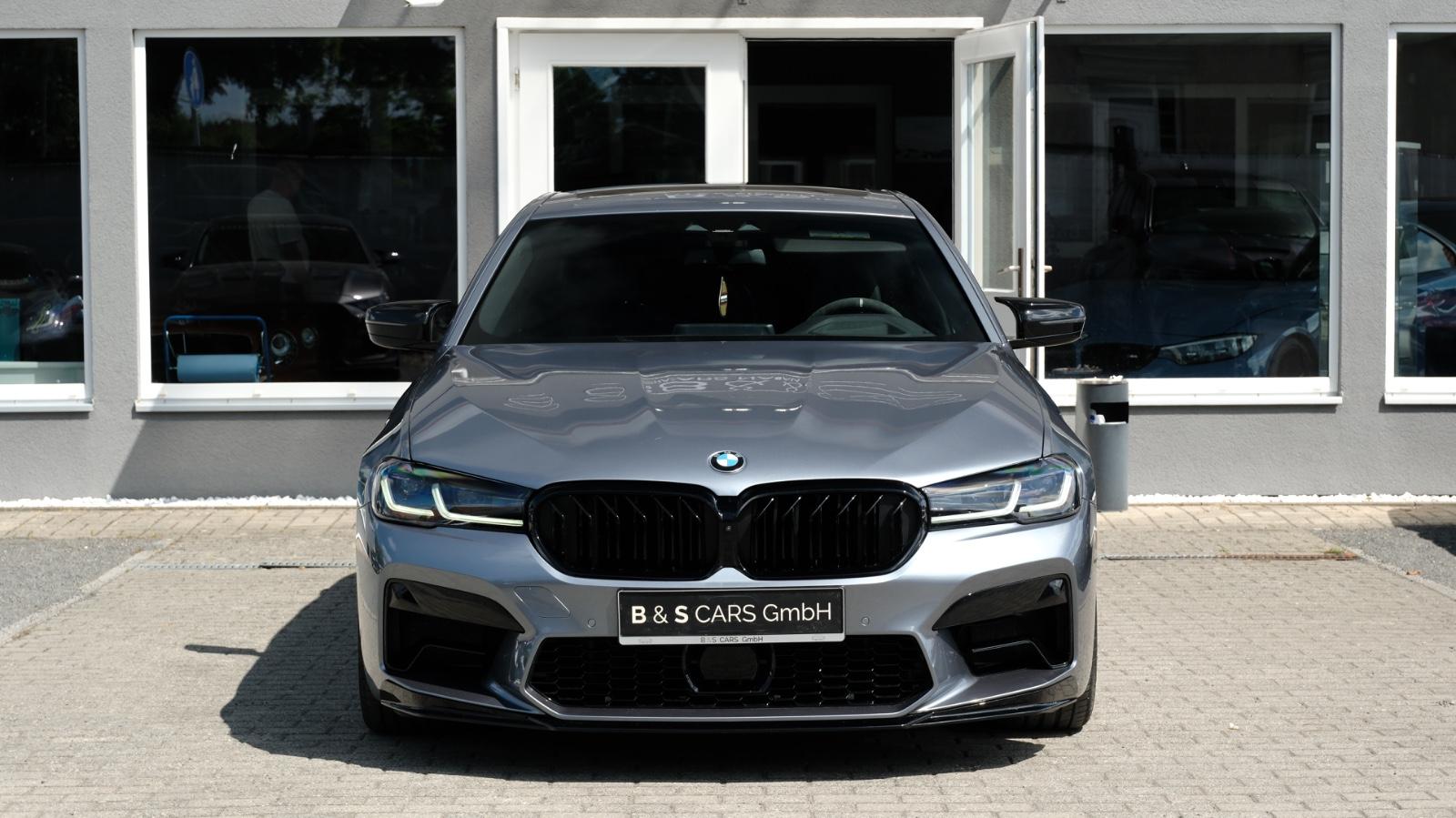 BMW M550i xDrive M5 Umbau LCi M.Perf. H.Kardon