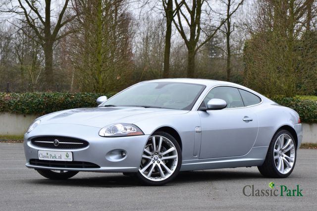 Jaguar XK8 4.2 V8 Coupé