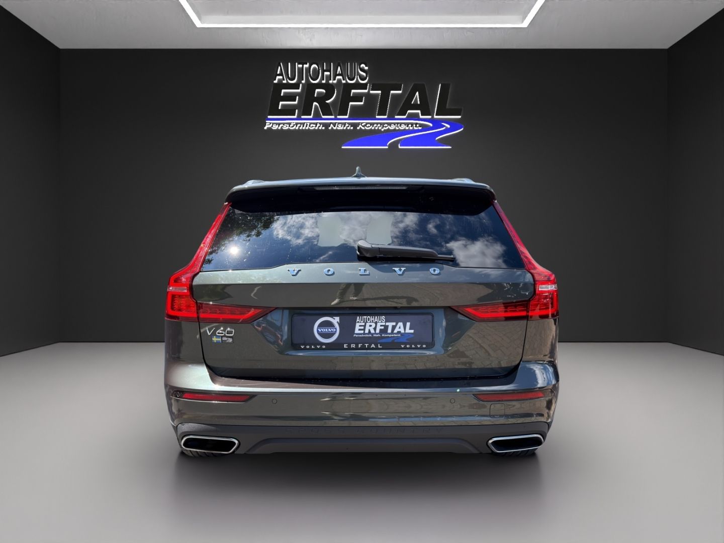 Volvo V60 B5 AWD Cross Country Pro StandHZG Navi Digit foto 5