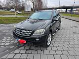 Mercedes-Benz ML 500 4MATIC  Edition10 - Mercedes-Benz ML 500: 4matic