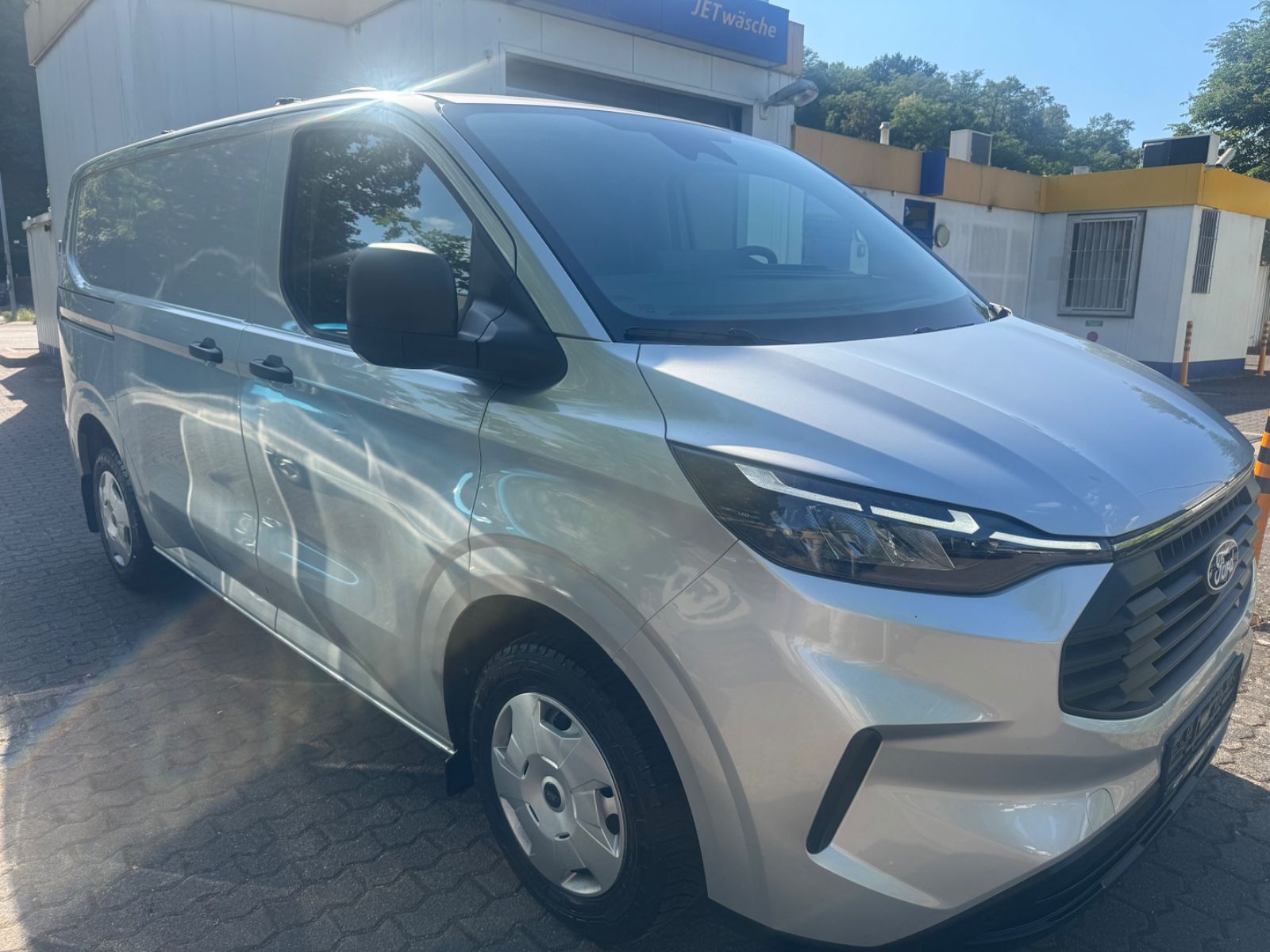 Fahrzeugabbildung Ford Transit Custom L2 LED+AHK+Kamera+Klimatronic