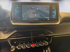 PEUGEOT 208 e- GT Panorama Navi Digitales Cockpit LED AC