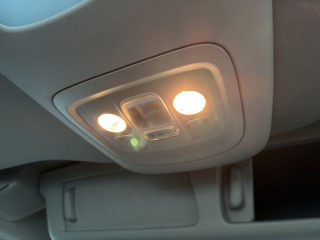 Citroën Berlingo 30 Jahre M Benzin 110 Winterp.