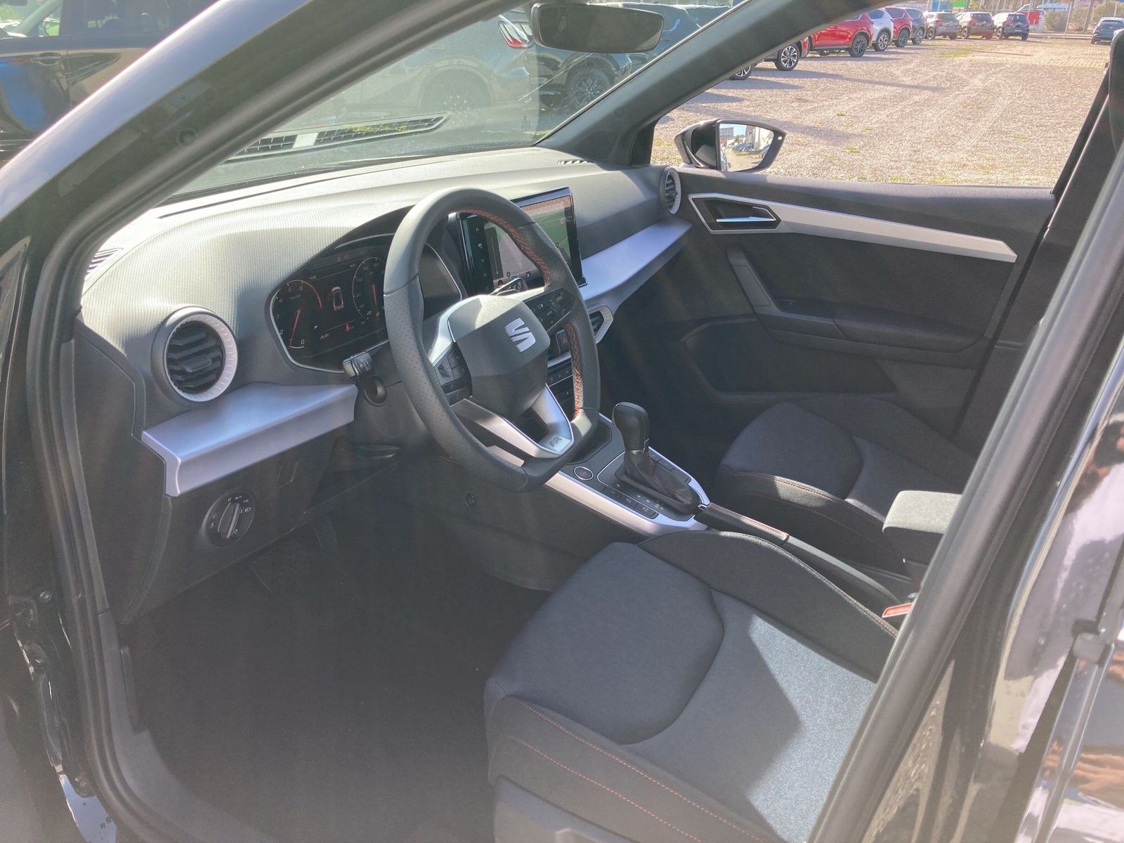 SEAT Arona FR 1.0 TSI DSG 85kW/115 PS - Image 7