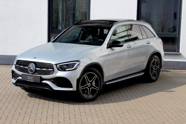 MERCEDES-BENZ GLC 220 d 4M **AMG-PAKET KAMERA PANO