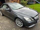 Mercedes-Benz E 350 Cabriolet E 350 CGI BlueEFF. ELEGANCE ... - Mercedes-Benz E 350 aus 2011: Cabrio