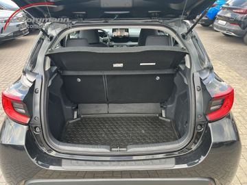 Toyota Yaris - 7