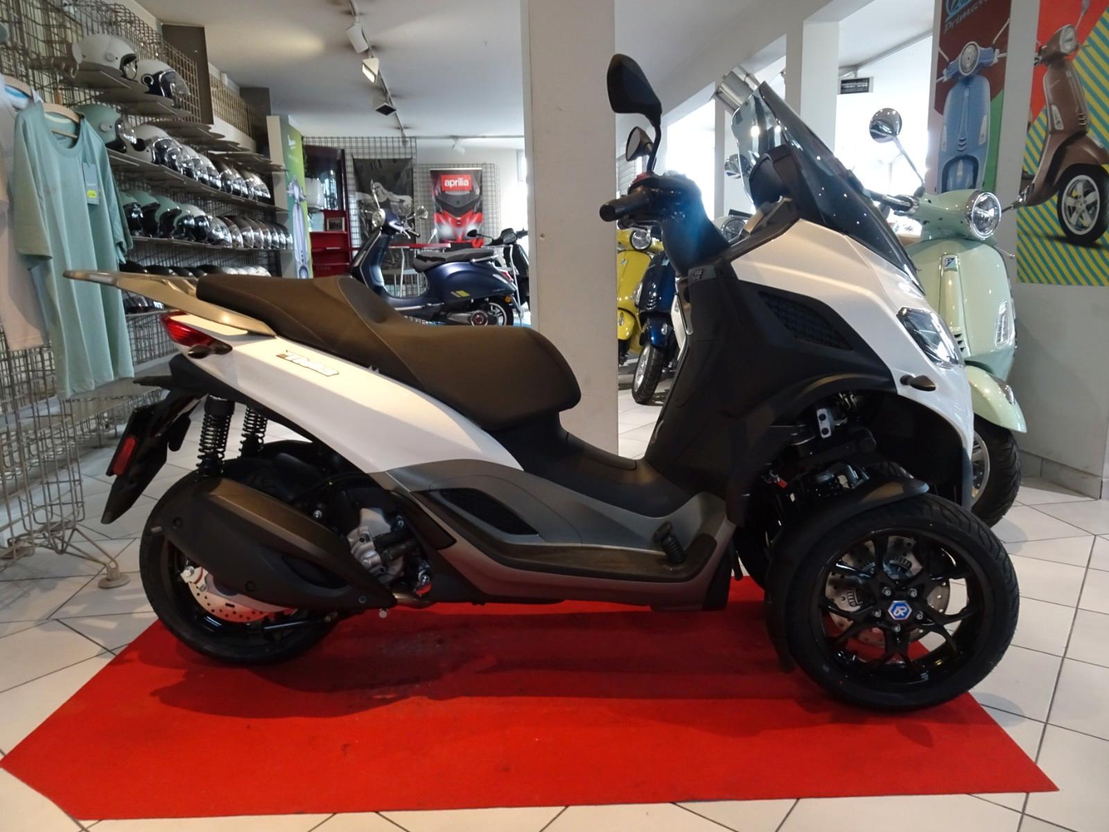 Piaggio MP3 310  MY25-mit TOPCASE-