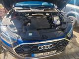 Audi Q5 40 TDI MHybr. 15TKM Quattro. Sline PanoD Led. - Audi Q5: Sline