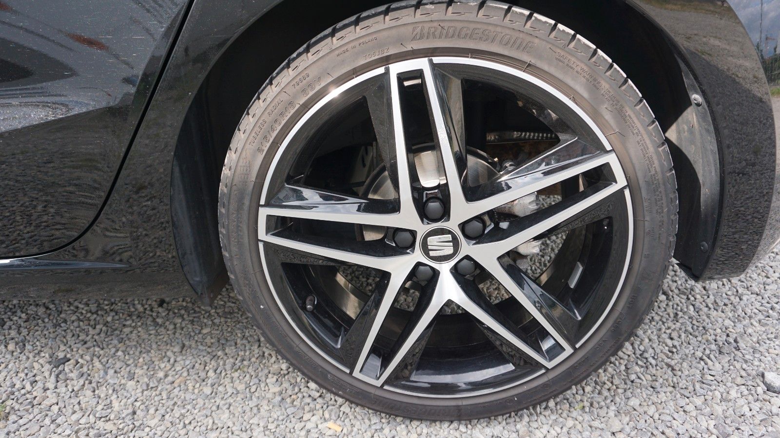 Fahrzeugabbildung SEAT Ibiza FR, Full Link, LED, PDC, Touch, SHZ, Sport