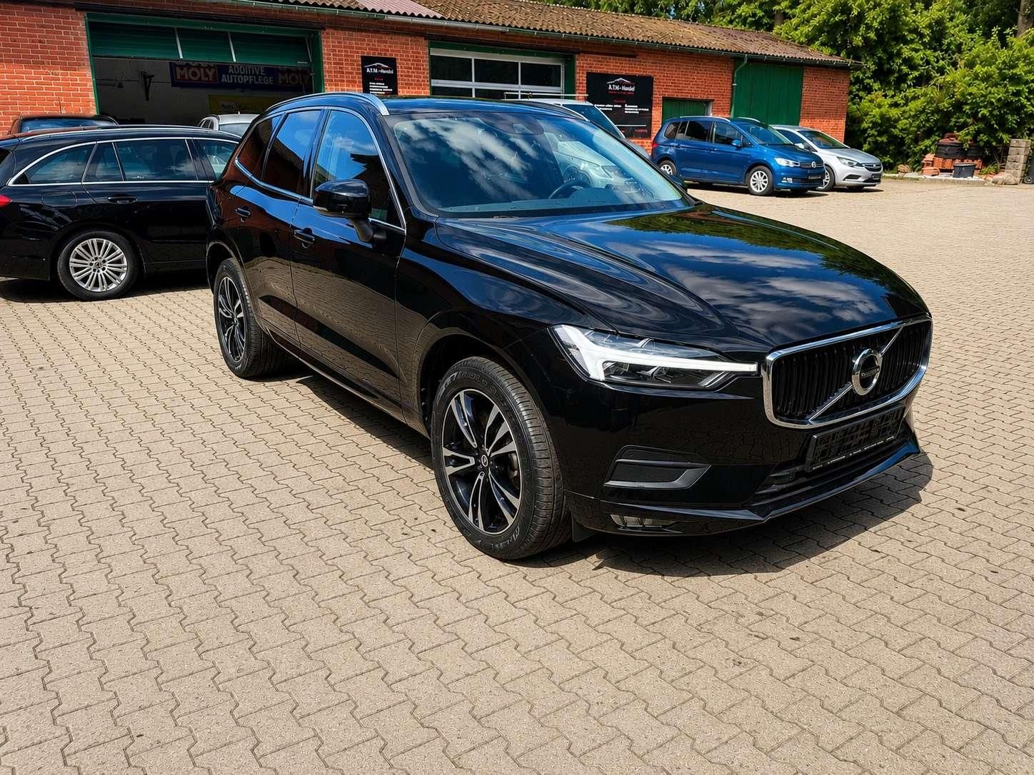 Volvo Volvo XC60 Momentum Pro 2WD
