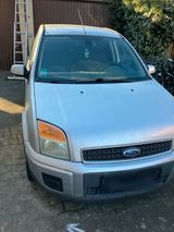Ford Fusion Plus - Ford Fusion: Plus