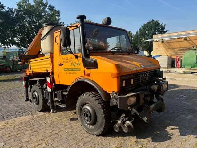 Unimog 424,Kran Hexler,Besen,Schild