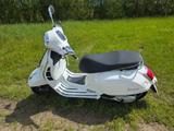 Vespa GTS 300 Super keyless 1. Hand Supersport - Offers