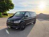 Volkswagen T6 Multivan Highline - gebrauchte VW T6 Multivan aus dem Jahr 2015
