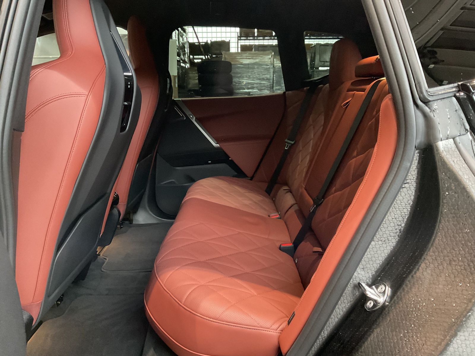 Fahrzeugabbildung BMW iX xDrive60 | Luftfederung | Sky Lounge | M-Spor