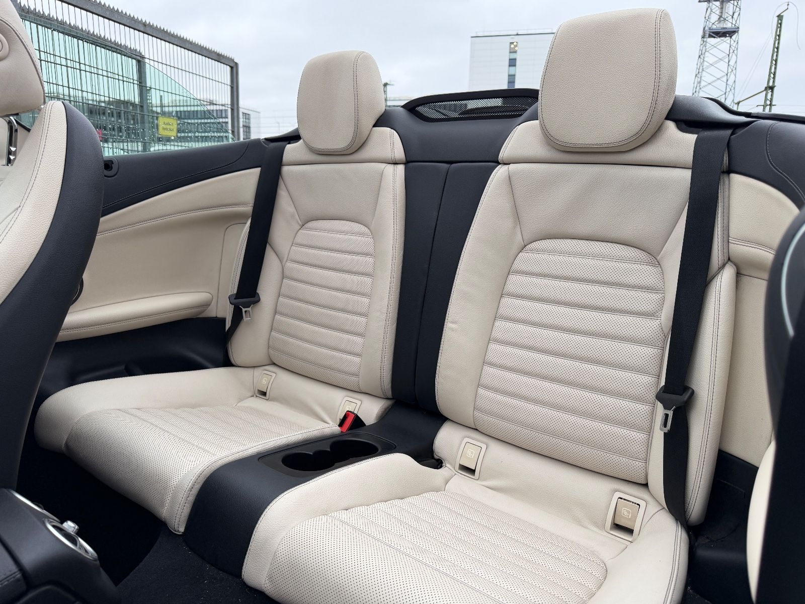 Fahrzeugabbildung Mercedes-Benz C 43 AMG Cabrio 4Matic Night Edition*VOLLLEDER