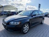 Volvo V50 Kombi 2.0 D Kinetic*EXPORT ODER HÄNDLER* - gebrauchte Volvo V50 aus dem Jahr 2005