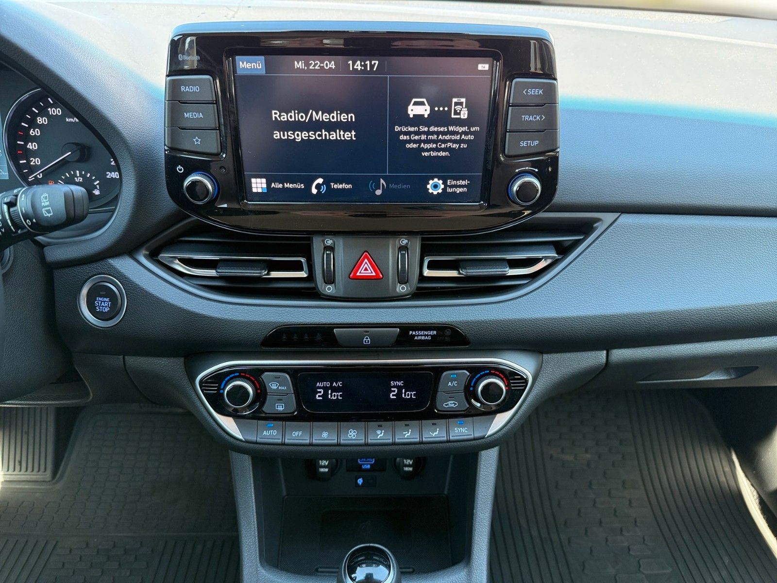Fahrzeugabbildung Hyundai i30 1.0T 7DCT GARANTIE-9.28 LED+CARPLAY+KAMERA+
