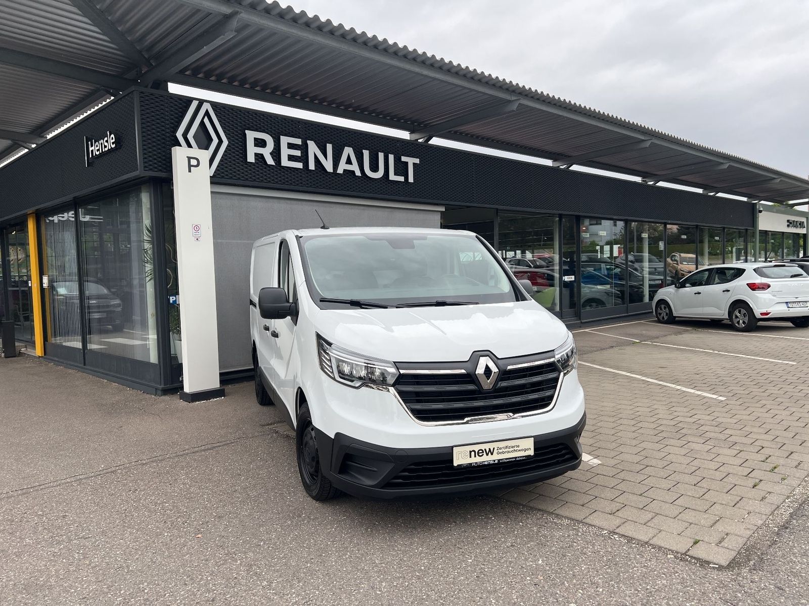 Renault Trafic - 1