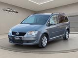 Volkswagen Touran 2.0TDI 1Hd Scheckhft AHK PDC Kupplung neu - gebrauchte VW Touran aus dem Jahr 2010