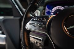 MERCEDES-BENZ G 400 d*AHK*360*BURM*LED*LEDER*MB100* MERCEDES-BENZ G 400 d*AHK*360*BURM*LED*LEDER*MB100*