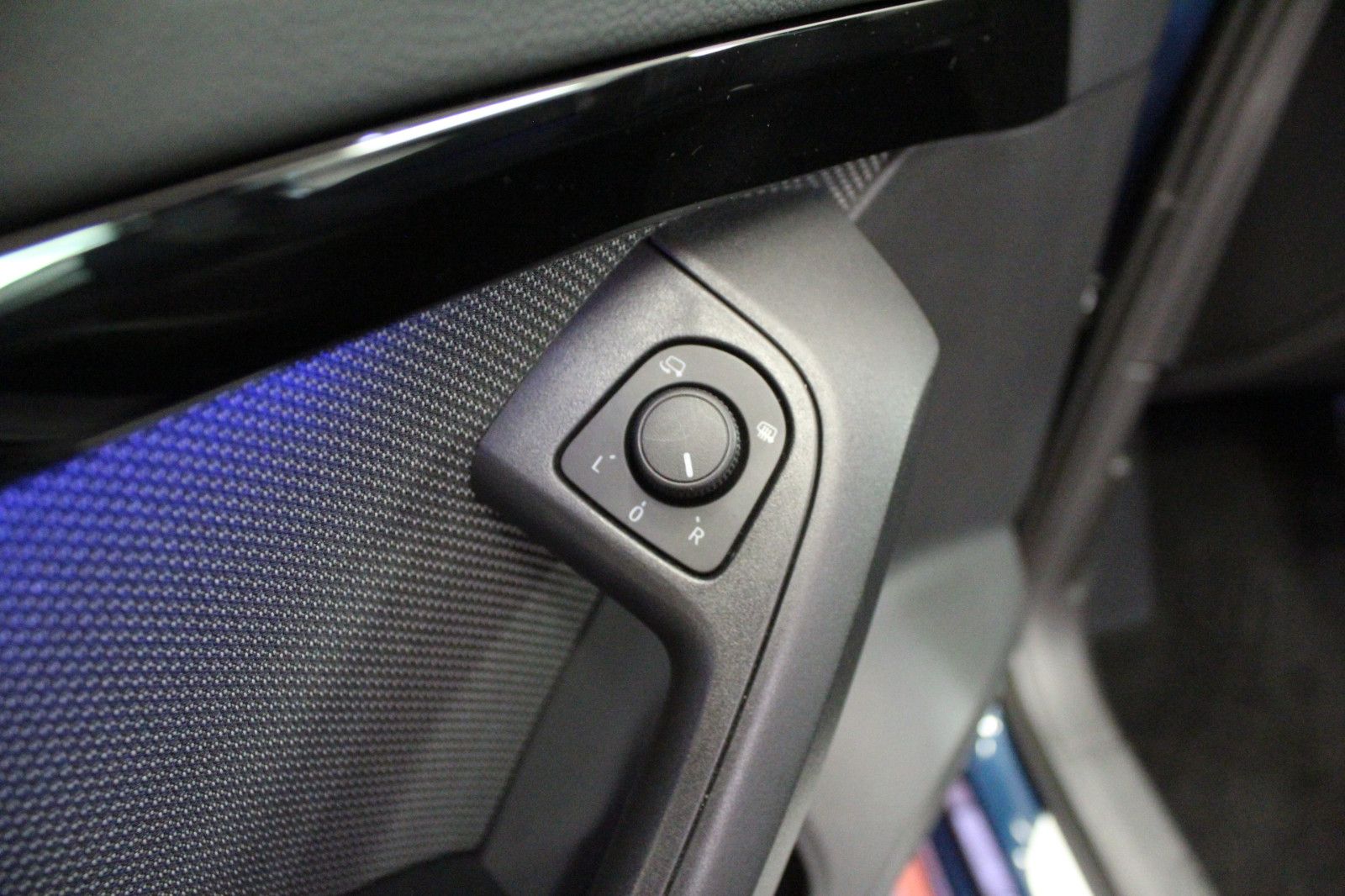 Fahrzeugabbildung SEAT Ateca 1.5 TSI ACT 110kW Xcellence DSG *Winterräd