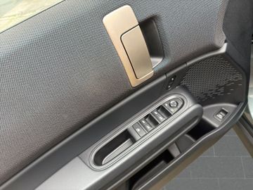 MINI Countryman C (Cooper) - 11