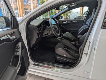 Ford Focus ST 5-trg. 280 PS MATRIX-LED