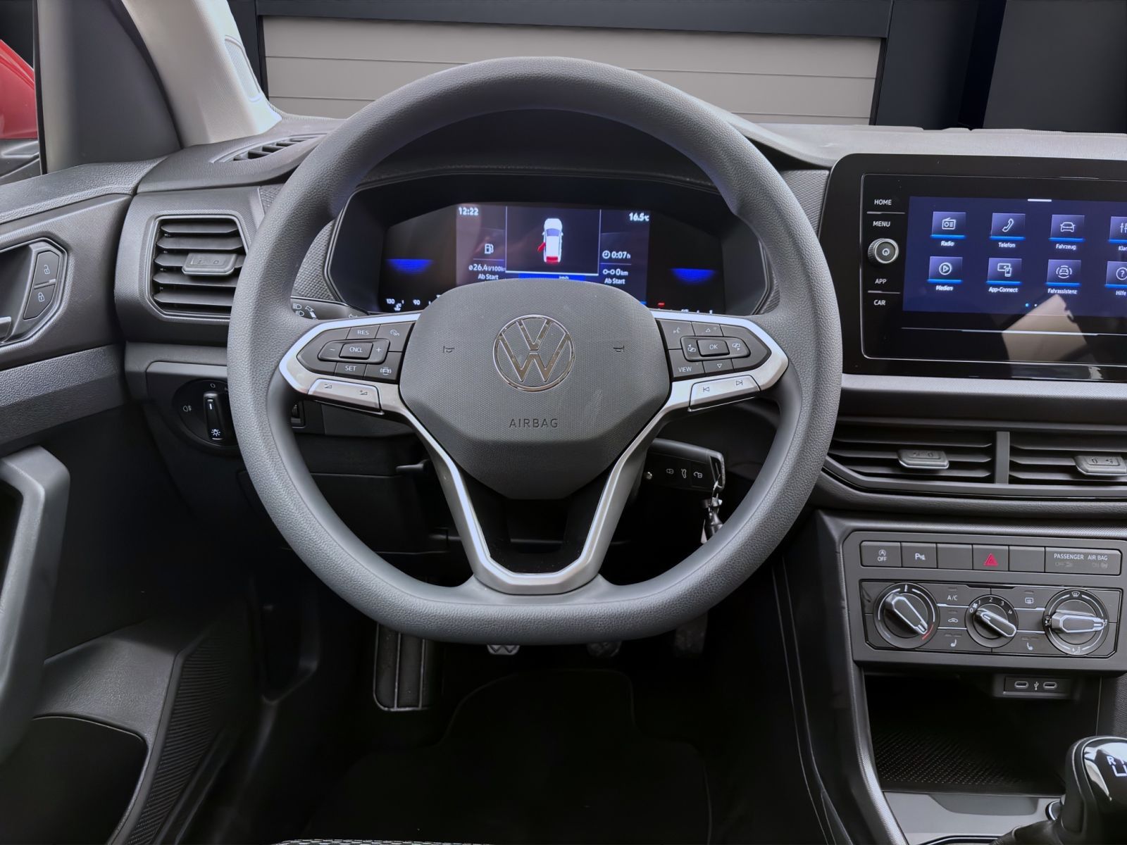 Volkswagen T-Cross - Bild 12
