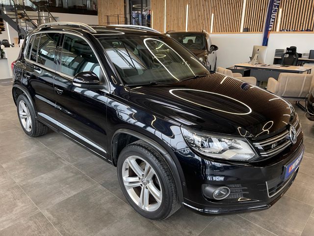 Volkswagen Tiguan Sport R-Line 4Motion *BI-XENON*NAVI*TEMP