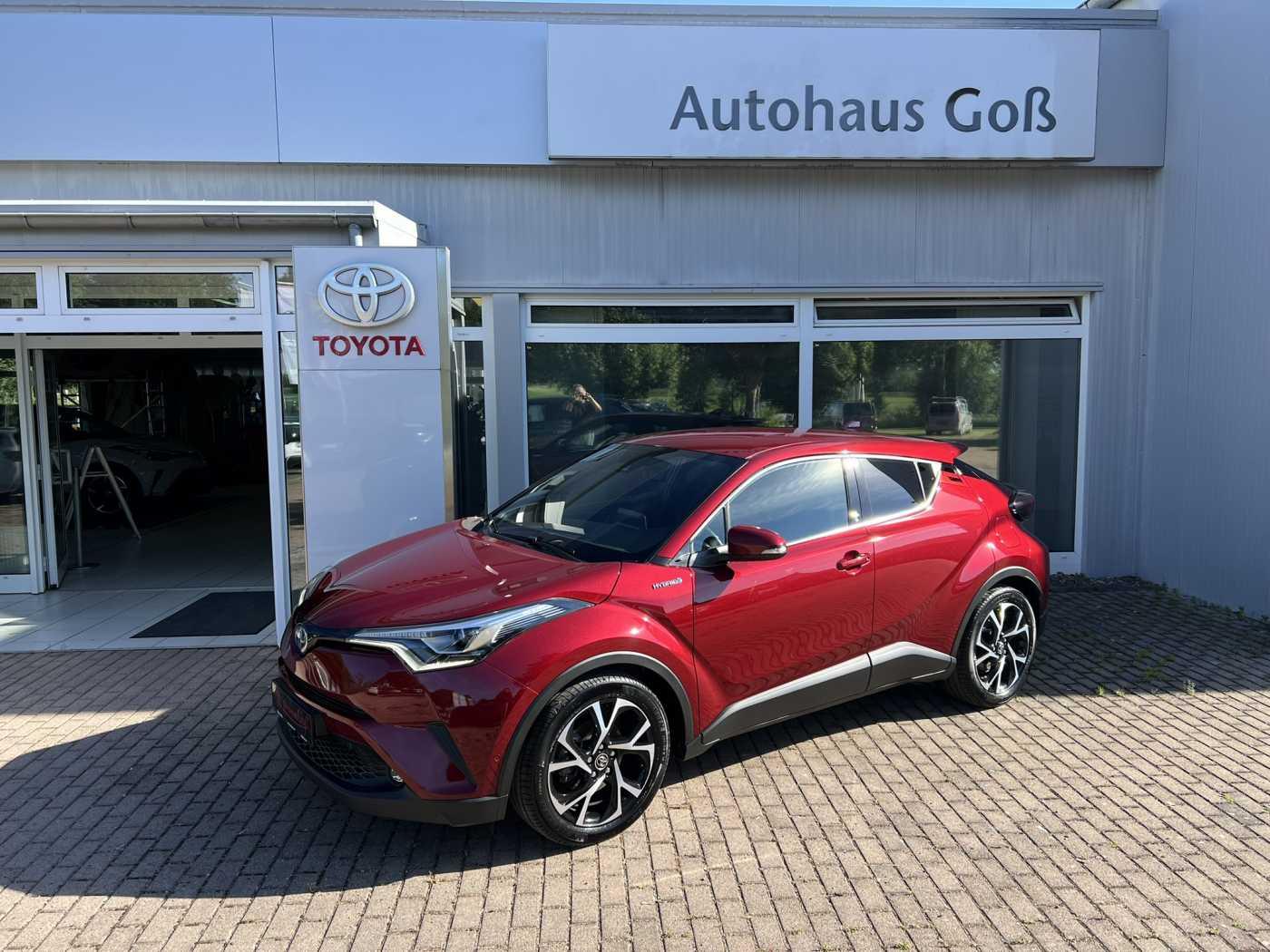 Toyota C-HR Team Deutschland mit LED Paket und Navi