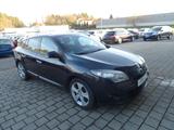 Renault Megane III ,Xenon,8-Fach bereift, Tüv neu - Renault Megane aus 2010: Kombi