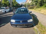 Volkswagen Golf 1.4 Benzin Tu: 02.27. Preis: 950e - Volkswagen Golf: 95