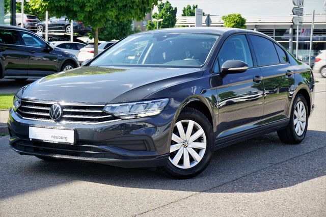 Volkswagen PASSAT 2.0 TDI DSG  CONCEPTLINE | NAVI | RFK