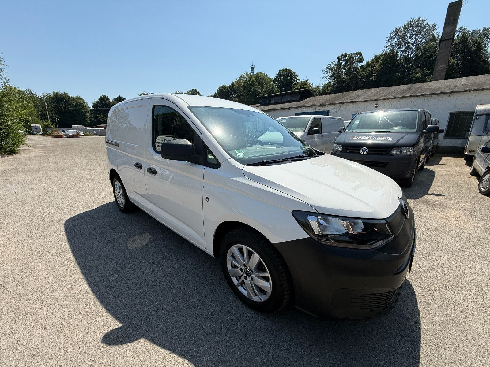 VW Caddy Cargo + 1. Hand + Sortimo + Navi +